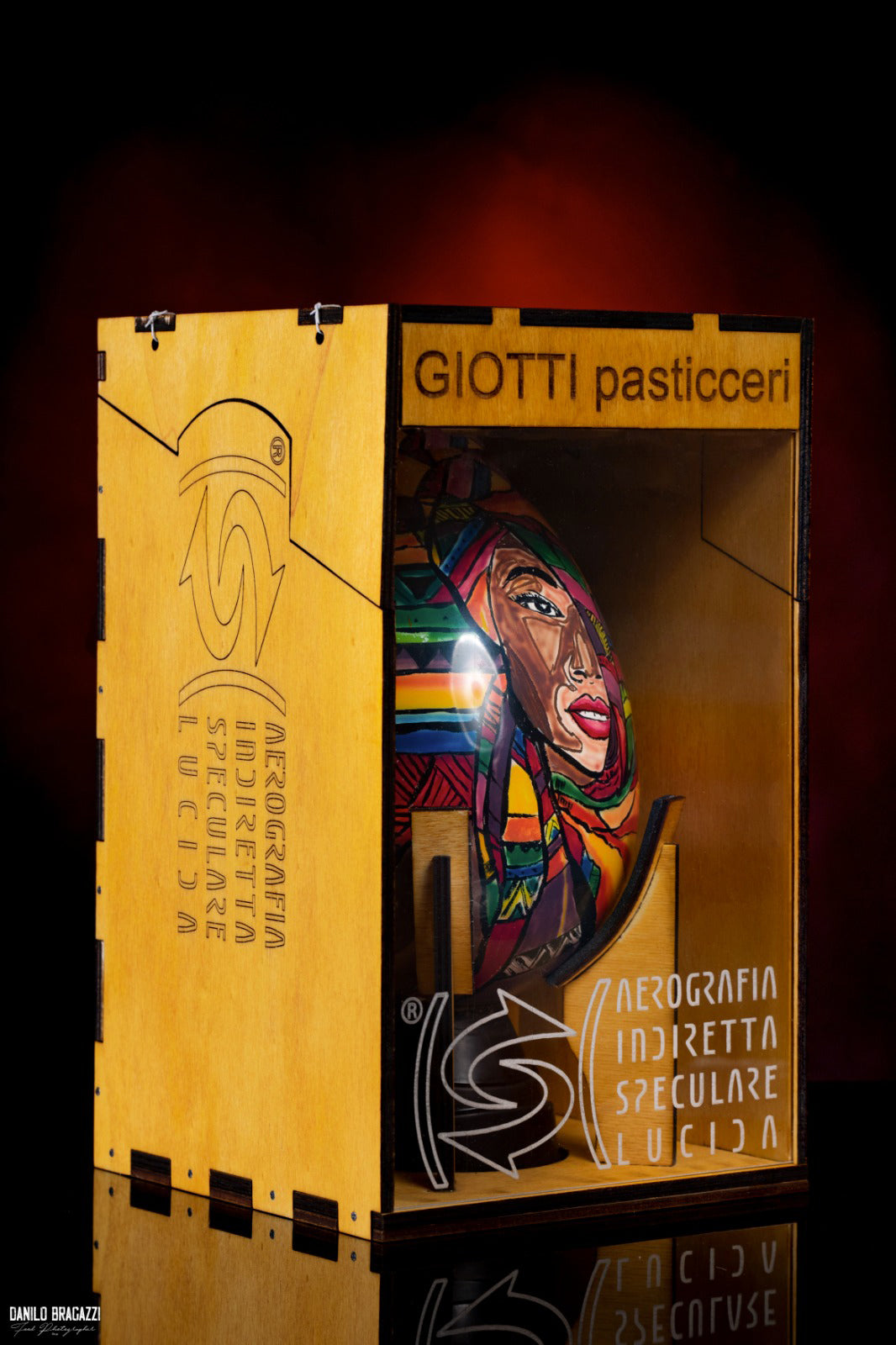 Cofanetto in legno per accompagnare le preziose uova aerografate del Maestro Nicola Giotti